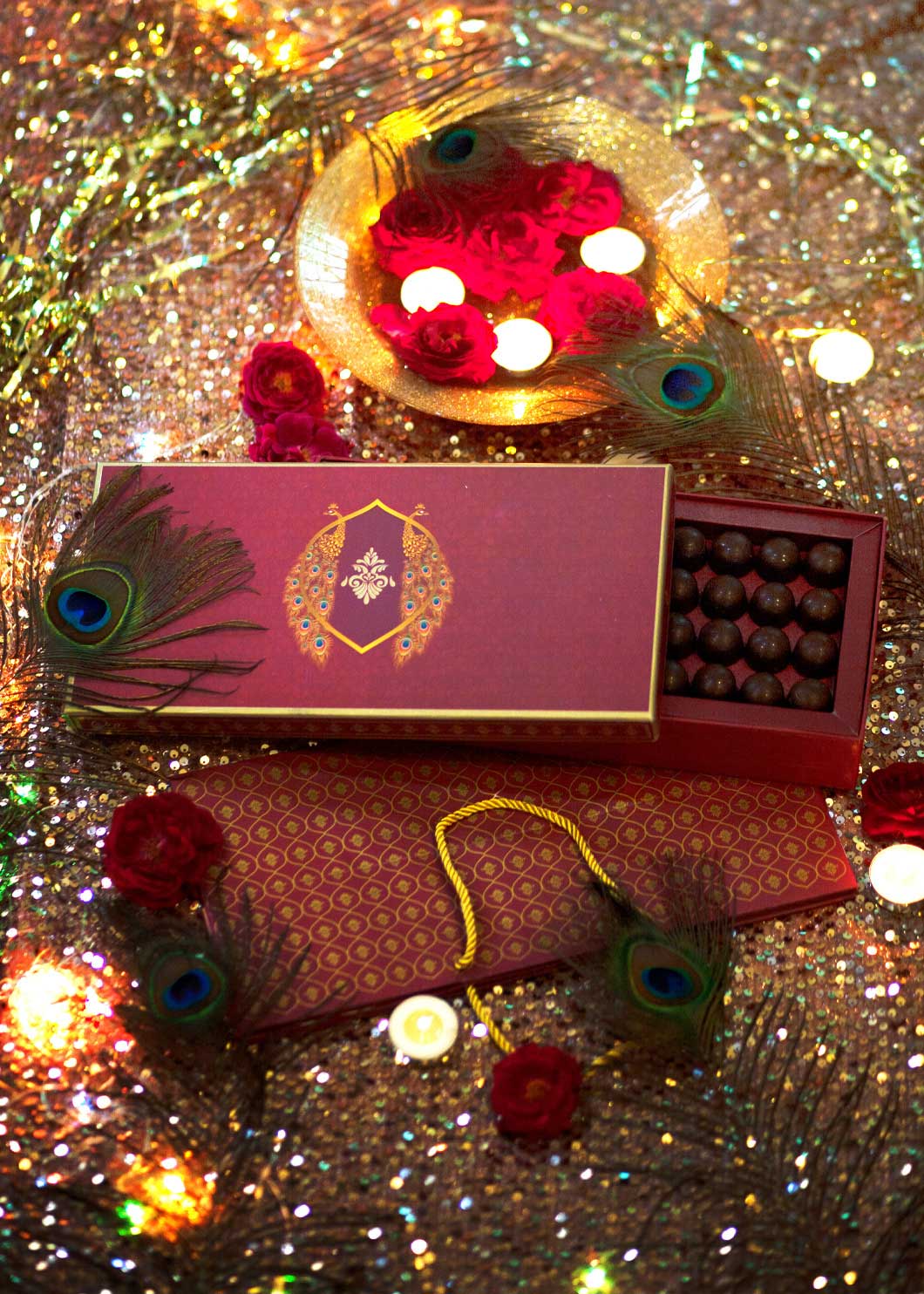 1KG Beautiful Peacock Red & Gold Design Box for Packing