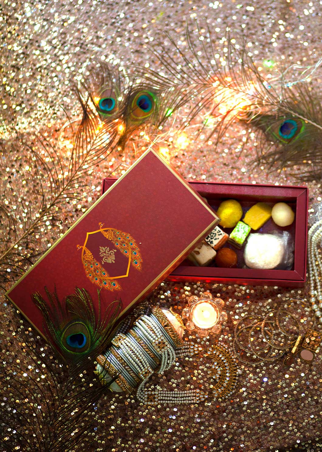 1KG Beautiful Peacock Red & Gold Design Box for Packing
