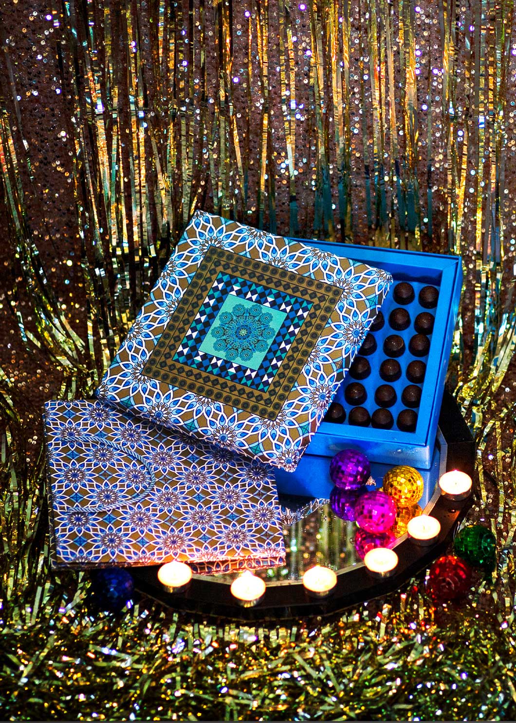 2KG Golden & Persian Blue Design Box for Packing Sweet Box